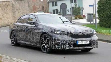 Spy shots of the new BMW i5 M60 at the Nurburgring